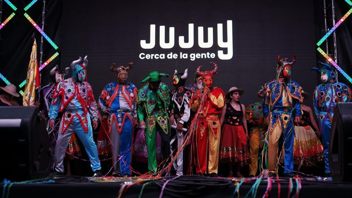 inicio-al-mes-de-la-patria-con-una-noche-de-arte,-historia-y-raices-en-el-cabildo