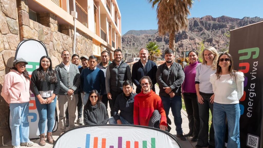 el-consejo-provincial-de-turismo-se-reunio-con-representantes-de-la-region-de-la-quebrada
