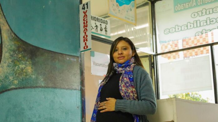 virus-sincicial-respiratorio:-la-vacunacion-a-embarazadas-se-extiende-hasta-el-31-de-octubre