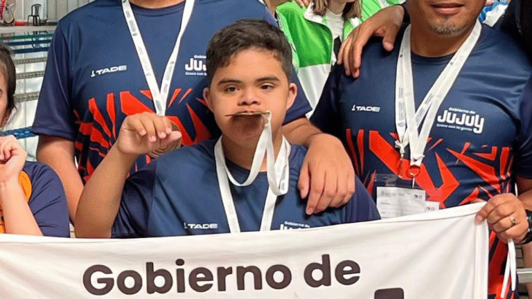 las-primeras-alegrias-jujenas-en-mar-del-plata:-natacion-adaptada-conquista-los-juegos-evita