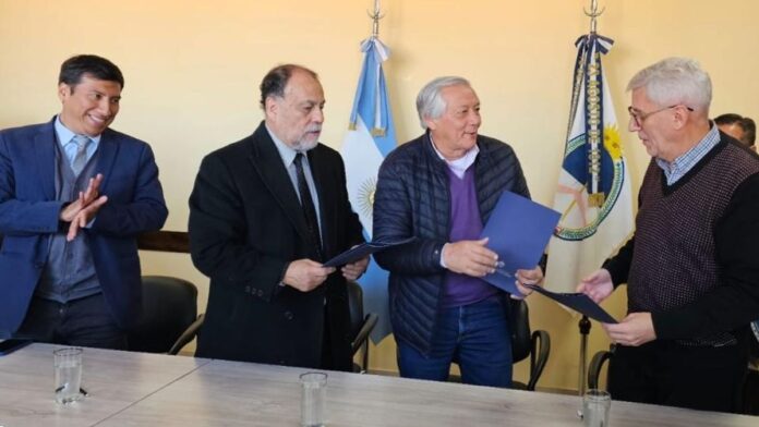 el-ministerio-de-trabajo-y-empleo-firmo-un-acuerdo-de-cooperacion-con-el-municipio-de-perico-y-la-empresa-tsingshan el-ministerio-de-trabajo-y-empleo-firmo-un-acuerdo-de-cooperacion-con-el-municipio-de-perico-y-la-empresa-tsingshan