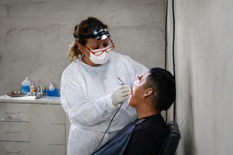 Operativos de odontología rural en Jujuy con atención sanitaria itinerante