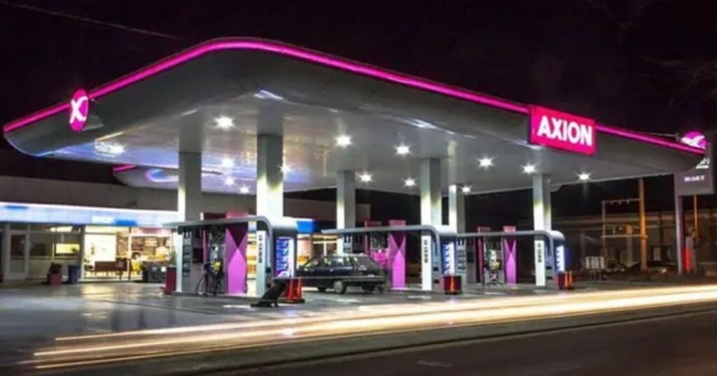 Gobierno posterga suba de impuestos a combustibles hasta julio