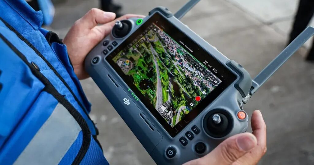Detuvieron a conductor tras persecución con drone en Alto Comedero