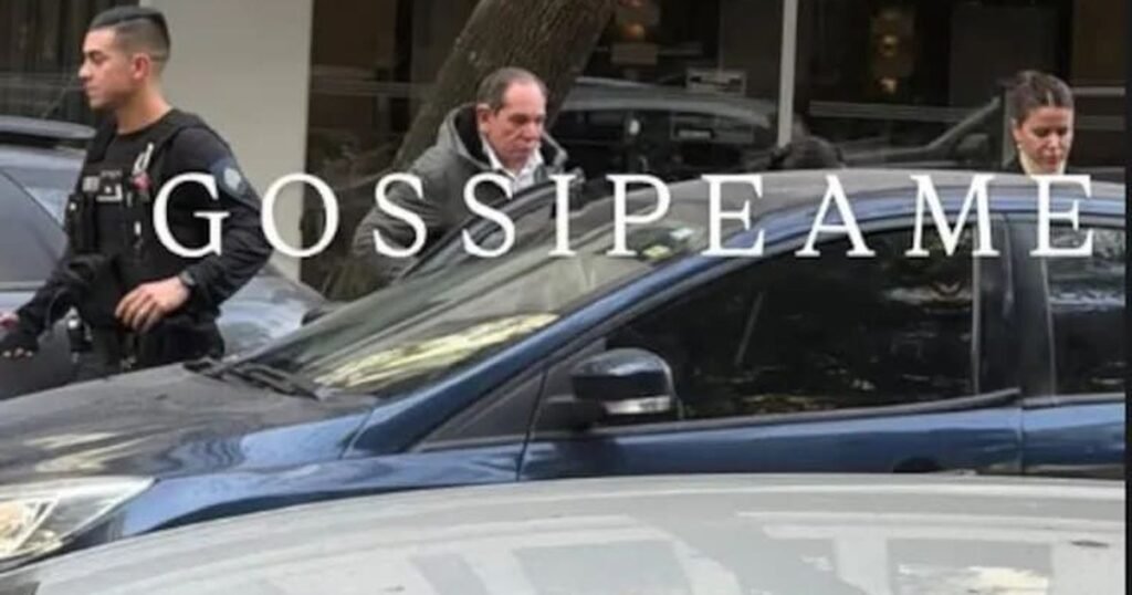 Alperovich fue visto caminando en Buenos Aires con custodia