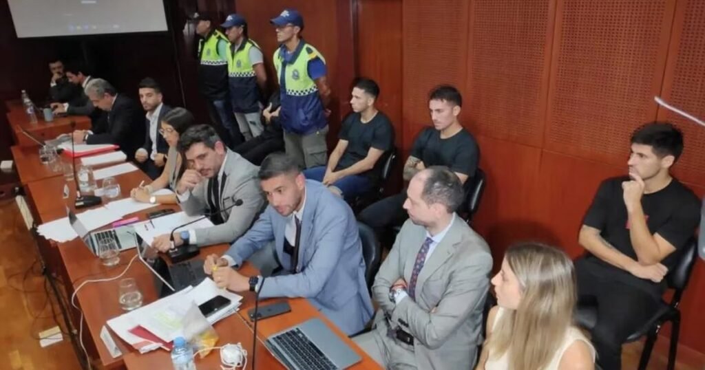Confirmaron sobreseimiento a cuatro exjugadores de Vélez por abuso