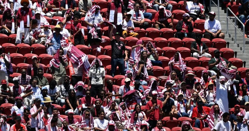Suiza y Qatar empataron 1-1 en San Francisco con tribunas semivacías