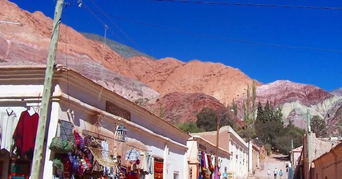 Calle en Purmamarca (Jujuy)