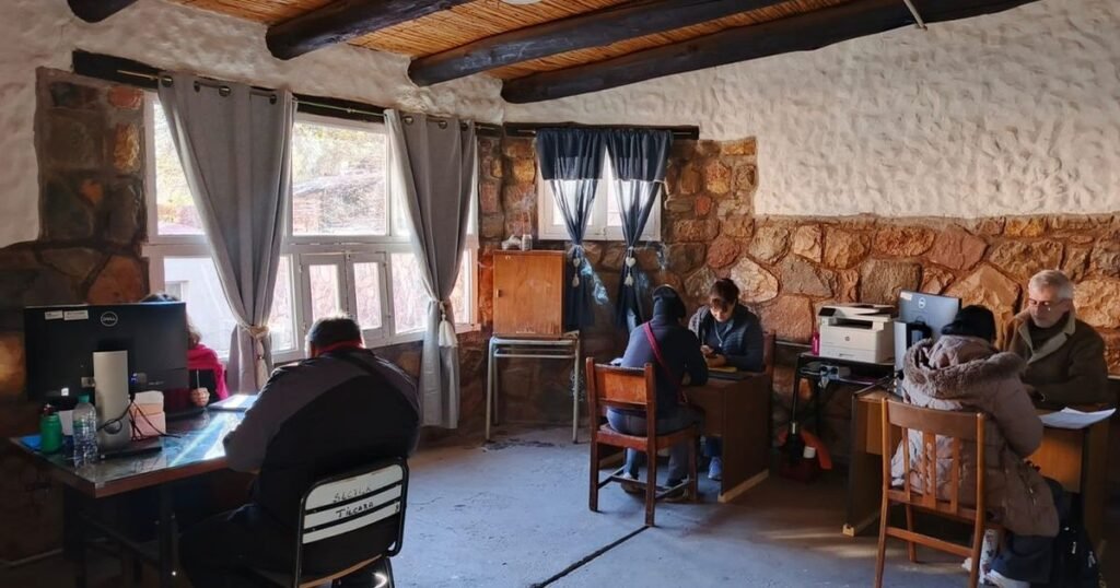 Empleados públicos de Libertador General San Martín acceden a trámites este viernes