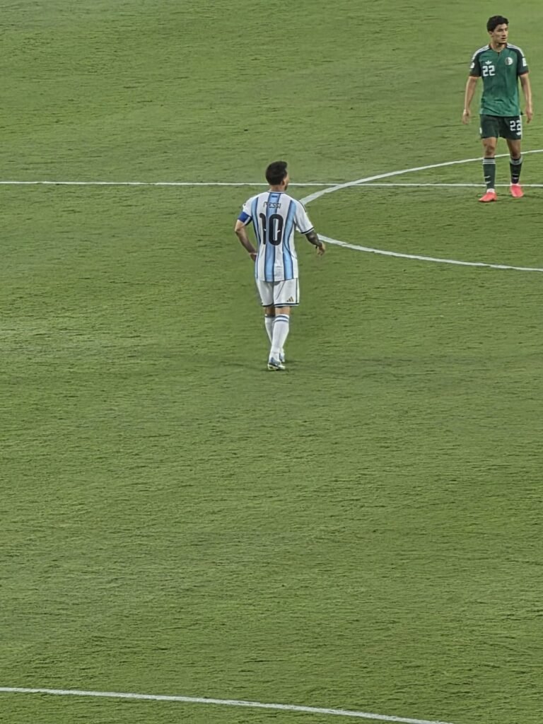 Argentina ante Argelia desde la tribuna de Kansas City
