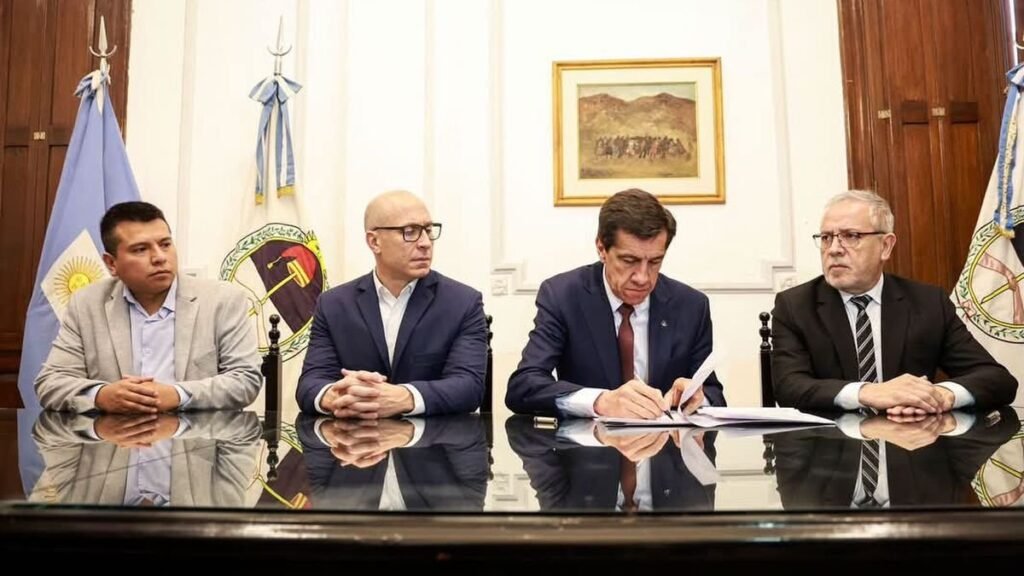 Jujuy asume financiamiento y reactiva obras clave para la ganadería
