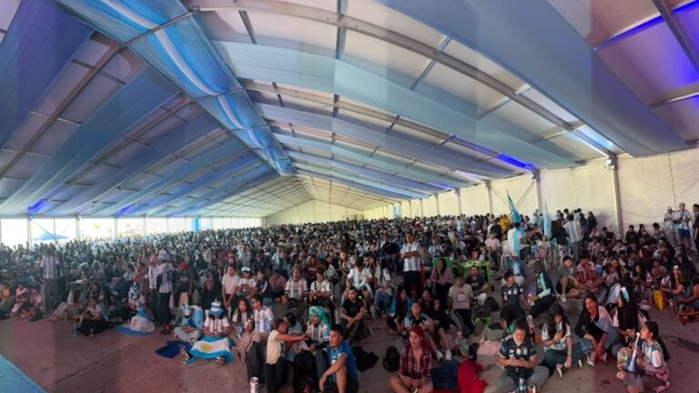 Ciudad Cultural recibe la final del Mundial en pantalla gigante
