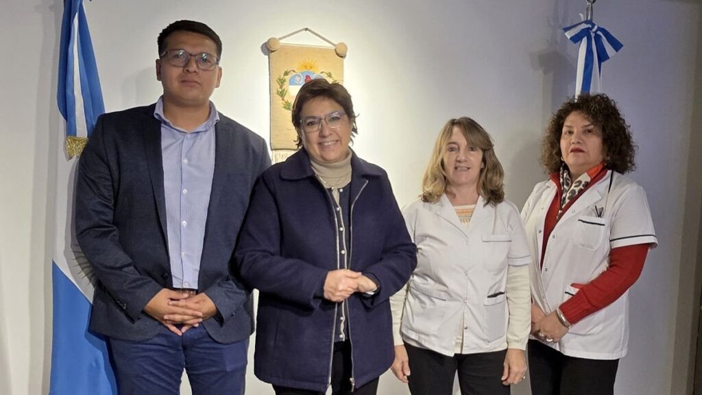 Afiliados del ISJ tendrán un portadocumento digital de salud