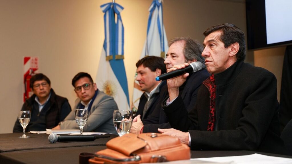 Debaten el impacto de la nueva ley de reforma laboral en Jujuy