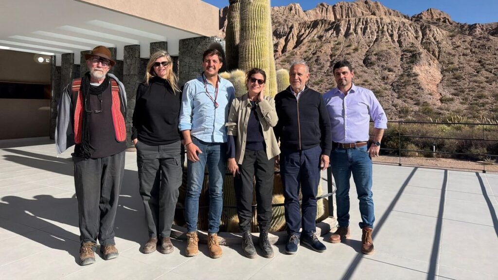 Sommeliers internacionales recorren bodegas de la Quebrada de Humahuaca