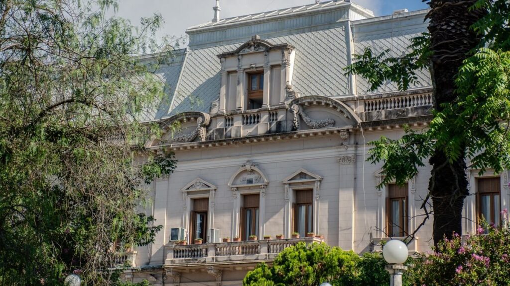 San Salvador de Jujuy se prepara para su fiesta patronal con asueto este jueves