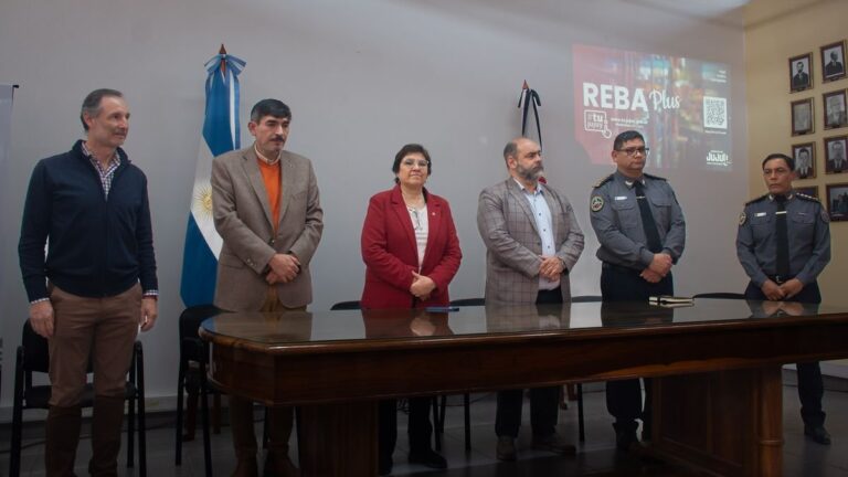 REBA Plus: herramienta digital para trámites de bebidas alcohólic