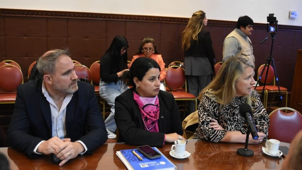 Jujuy proyecta su turismo al 2035: del Tren Solar a las nuevas rutas del vino