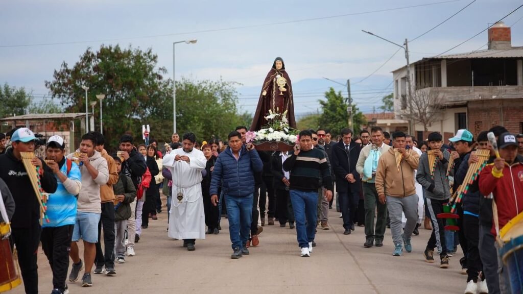 Santa Clara celebró sus fiestas patronales con anuncios de nuevas obras de infraestructura