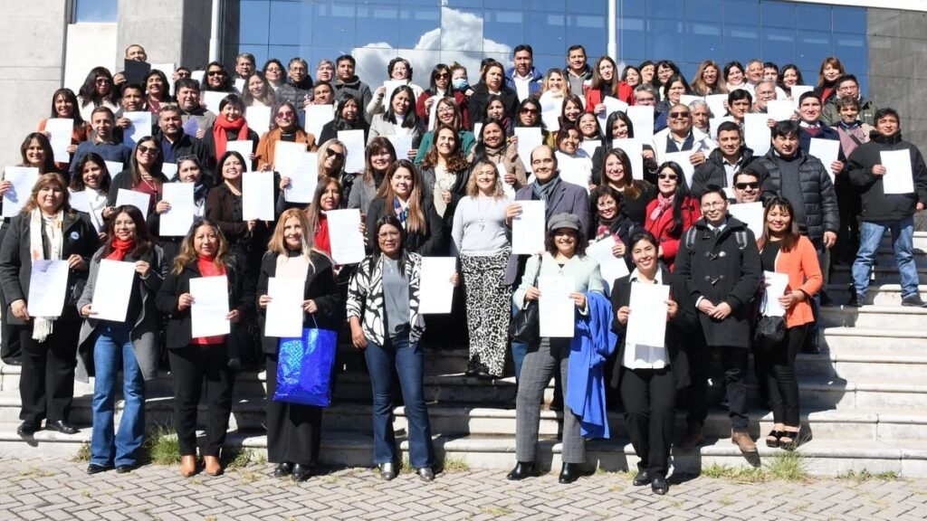 120 docentes de Jujuy accedieron a la titularización definitiva