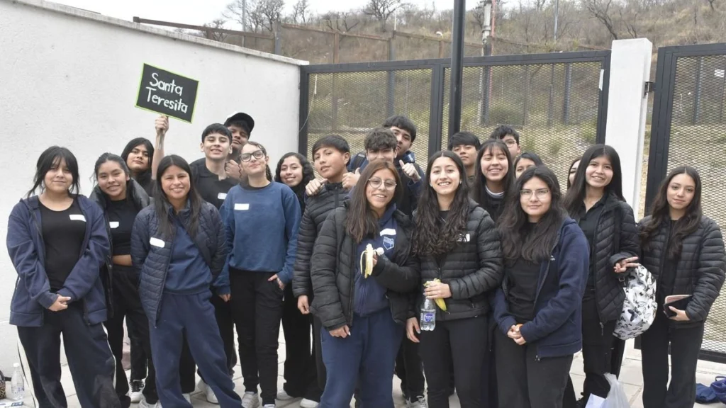 Estudiantes y docentes debatieron sobre convivencia en las aulas