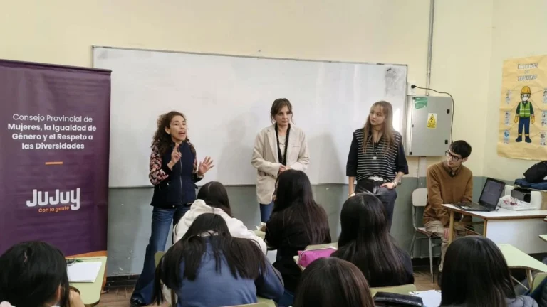 Talleres de prevención de violencia en el Colegio Gorriti
