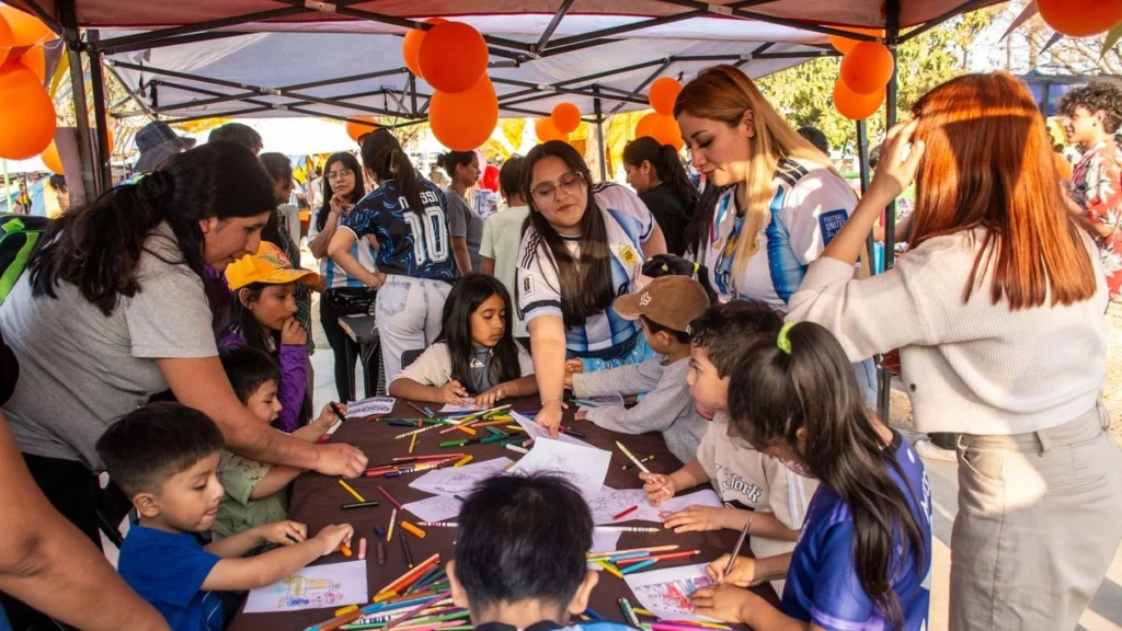 Juegos y promoción de derechos en el festejo por el Día de la Niñez en Alto Comedero