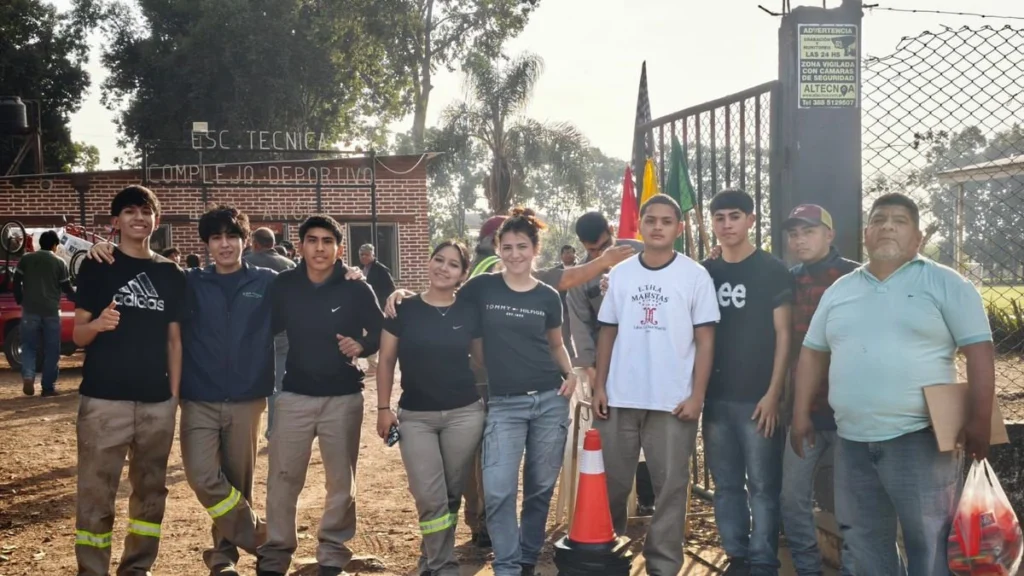 Autos eléctricos de estudiantes compitieron en Libertador