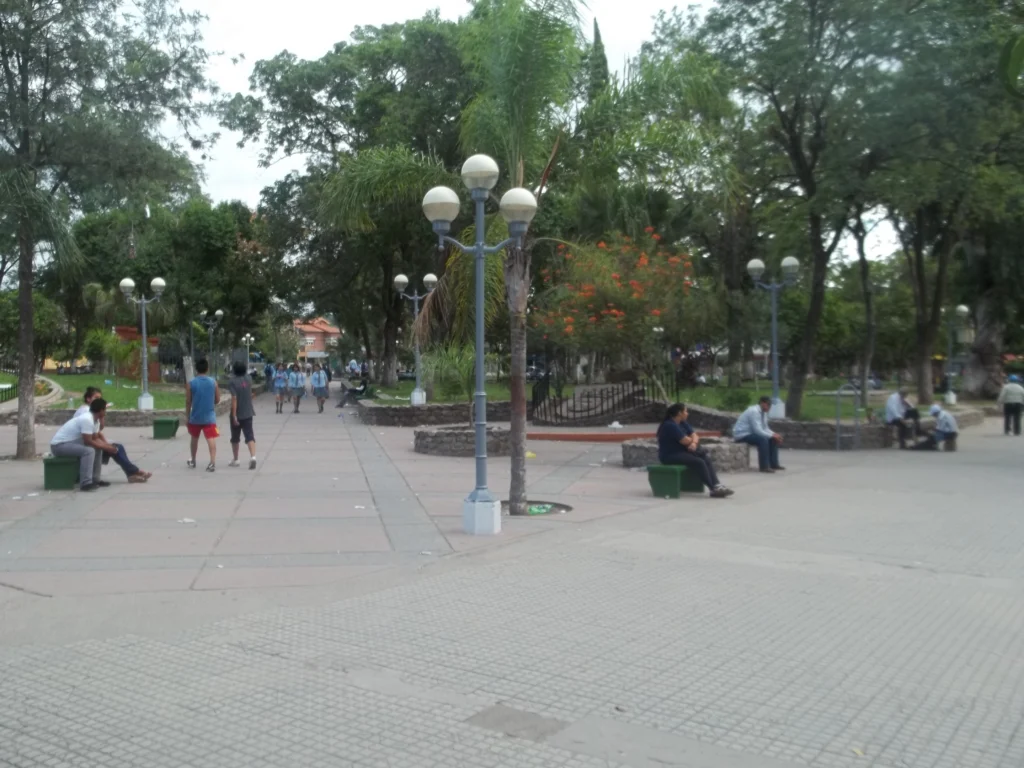 Plaza Manuel Belgrano de San Pedro de Jujuy, parte del recorrido previo a la elección departamental