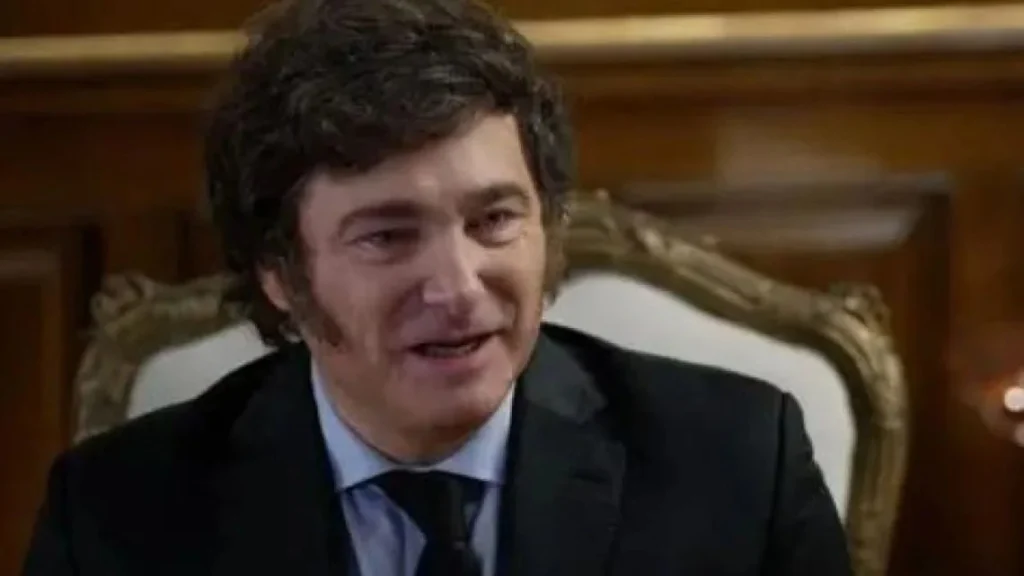 Milei afirmó que “las PASO son inmorales”, acusó a Néstor Kirchner de inventarlas y lo llamó ladrón