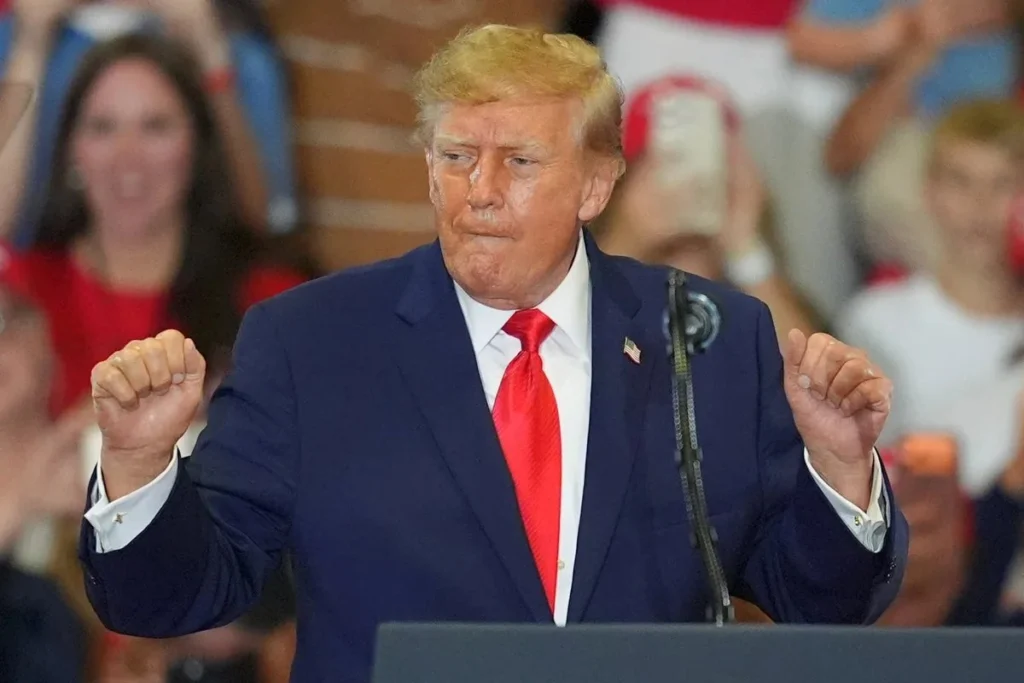 Trump suma una razón a la guerra con Irán: dice que bombardeó “fábricas de drogas”